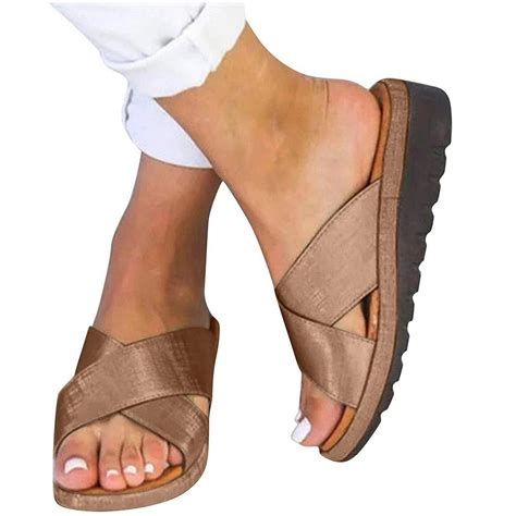 most comfortable wide width sandals.